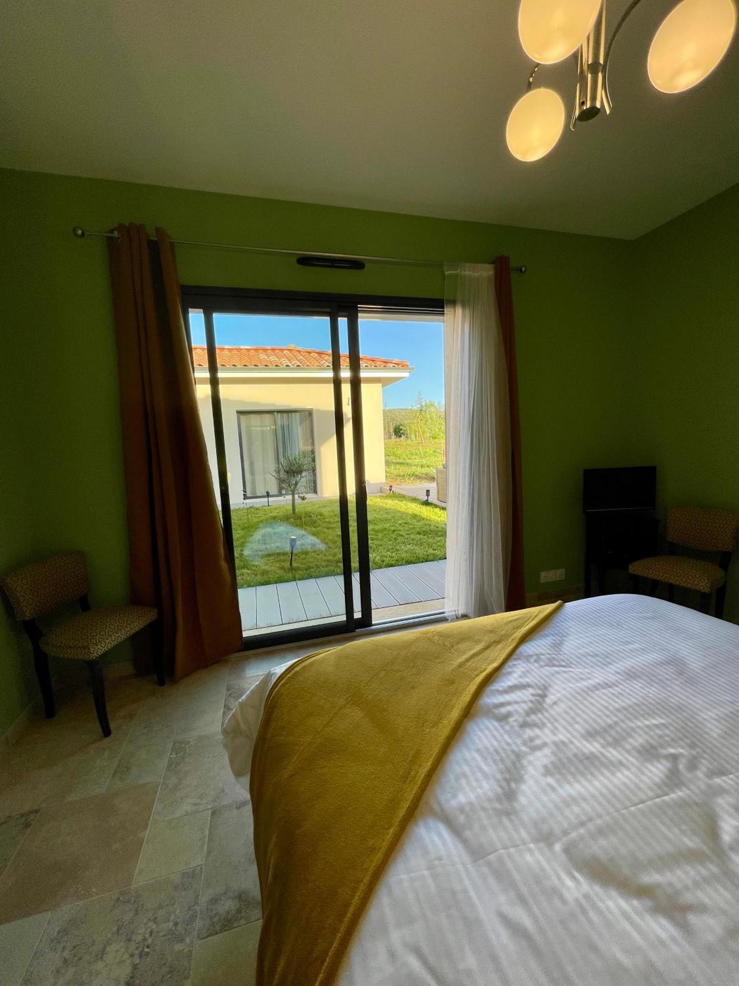 Aux Oliviers D'Artur Hotel Tour-de-Faure Kültér fotó