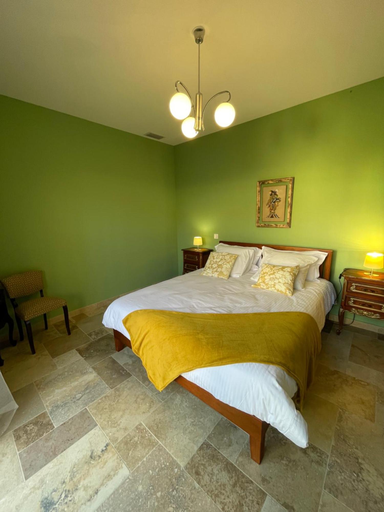Aux Oliviers D'Artur Hotel Tour-de-Faure Kültér fotó