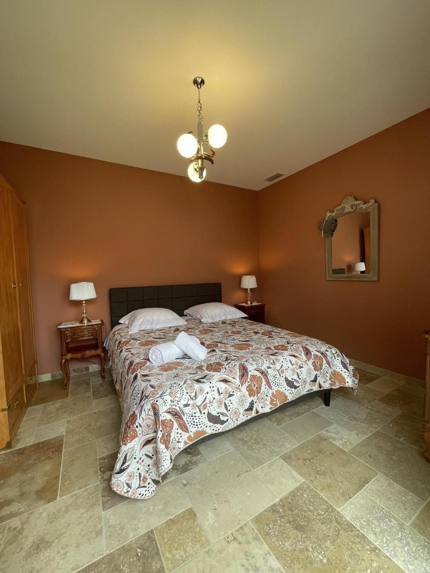Aux Oliviers D'Artur Hotel Tour-de-Faure Kültér fotó